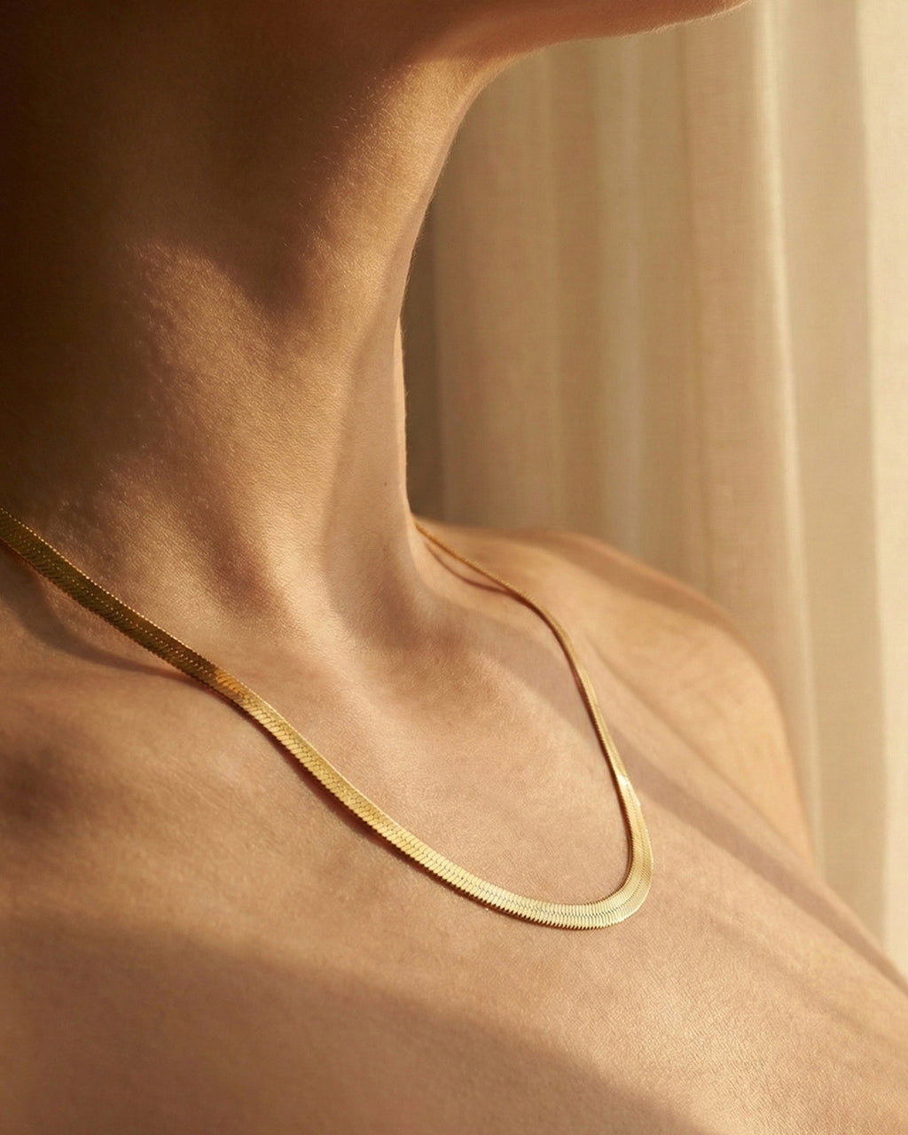 The Venetian Herringbone Chain