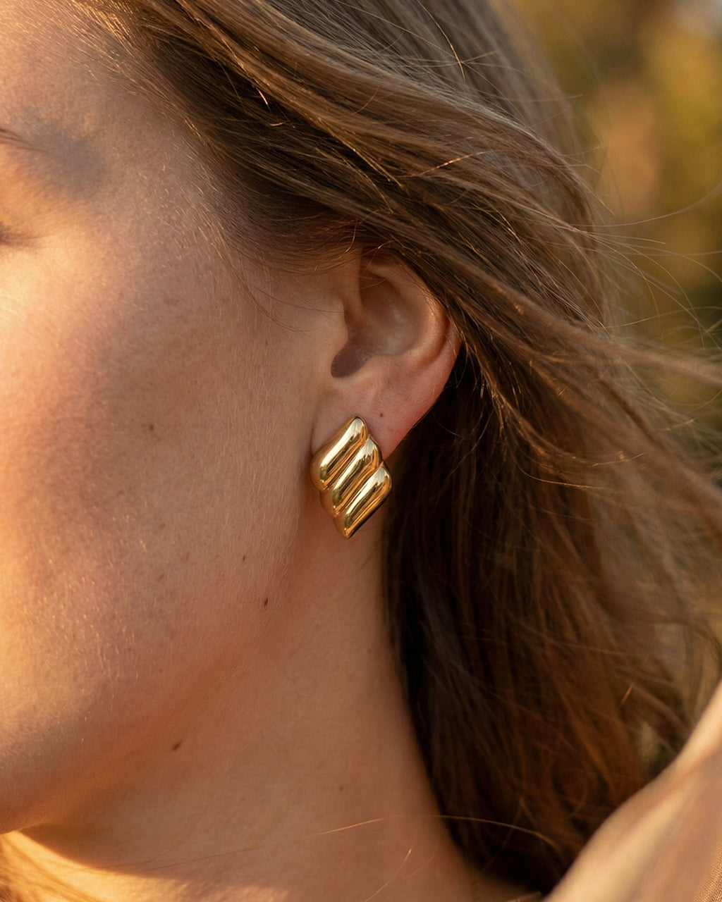 Ribbed Gold Studs